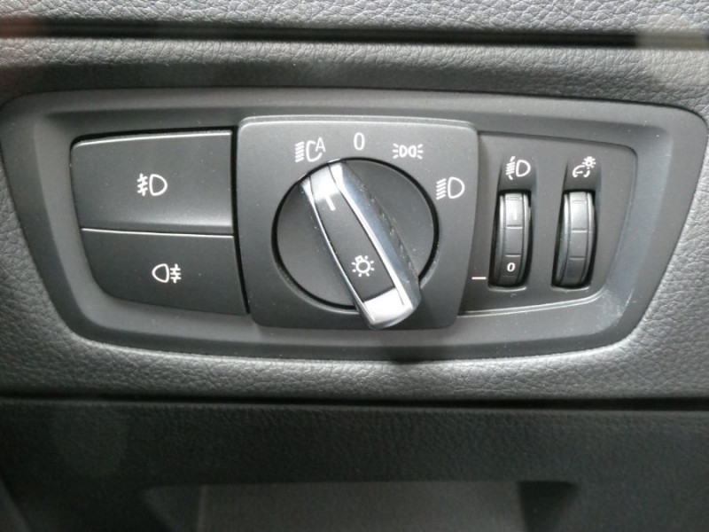 Photo 21 de l'offre de BMW SERIE 1 (F20) 118iA 136 BVA8 PACK Clim Auto Bluetooth à 21950€ chez Mérignac auto
