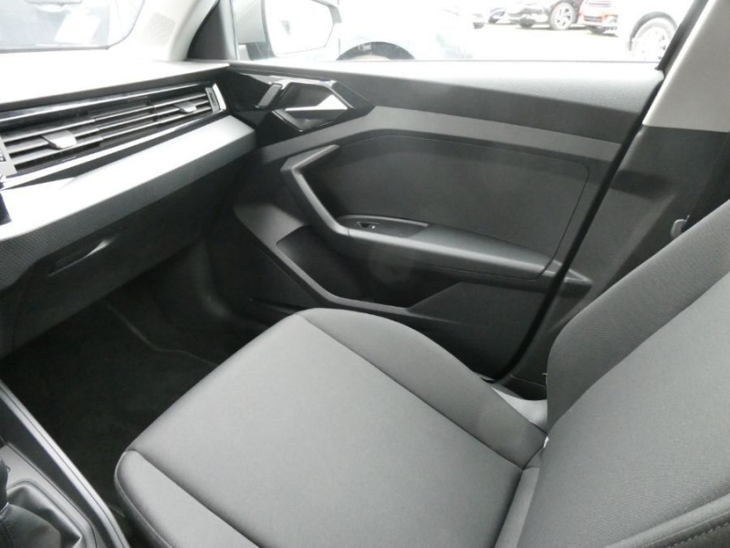 Photo 36 de l'offre de AUDI A1 SPORTBACK 30 TFSI 116 Pack S LINE Ext. GPS Cockpit JA17 CarPlay à 22450€ chez Mérignac auto