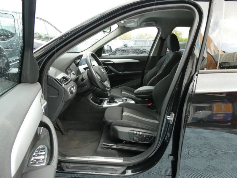 Photo 5 de l'offre de BMW X1 (F48) SDRIVE 18DA 150 BVA8 LOUNGE GPS Hayon EL. Camera SEM Options... à 24980€ chez Mérignac auto