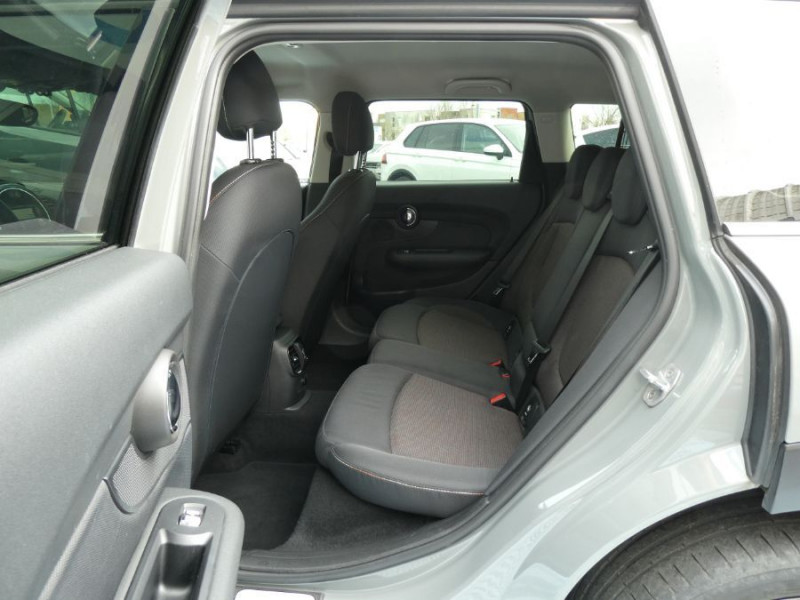 Photo 14 de l'offre de MINI CLUBMAN III ONE D 115 BVM6 JA17 Key Less Privacy Glass à 18250€ chez Mérignac auto