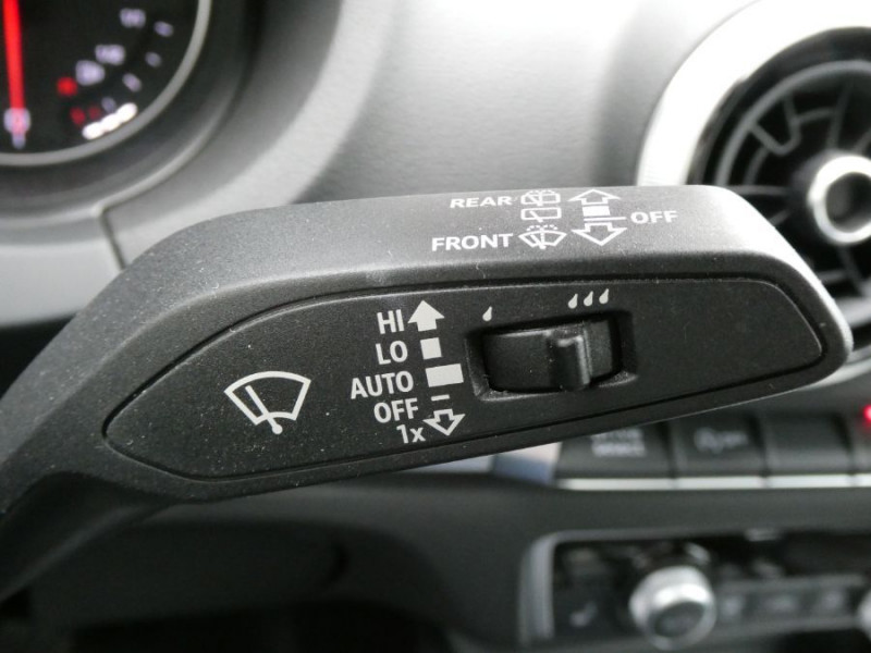 Photo 31 de l'offre de AUDI A3 SPORTBACK 35 TFSI 150 S tronic Pack S LINE Ext. JA18 Key Less à 26900€ chez Mérignac auto