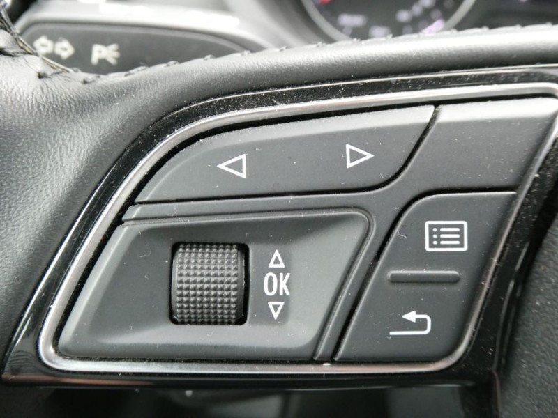 Photo 27 de l'offre de AUDI A3 SPORTBACK 35 TFSI 150 S tronic Pack S LINE Ext. JA18 Key Less à 26900€ chez Mérignac auto
