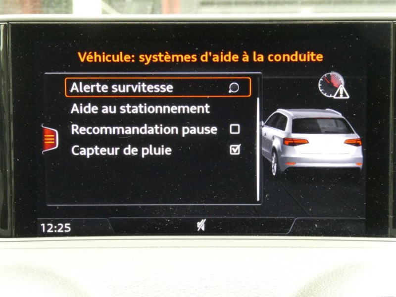 Photo 20 de l'offre de AUDI A3 SPORTBACK 35 TFSI 150 S tronic Pack S LINE Ext. JA18 Key Less à 26900€ chez Mérignac auto