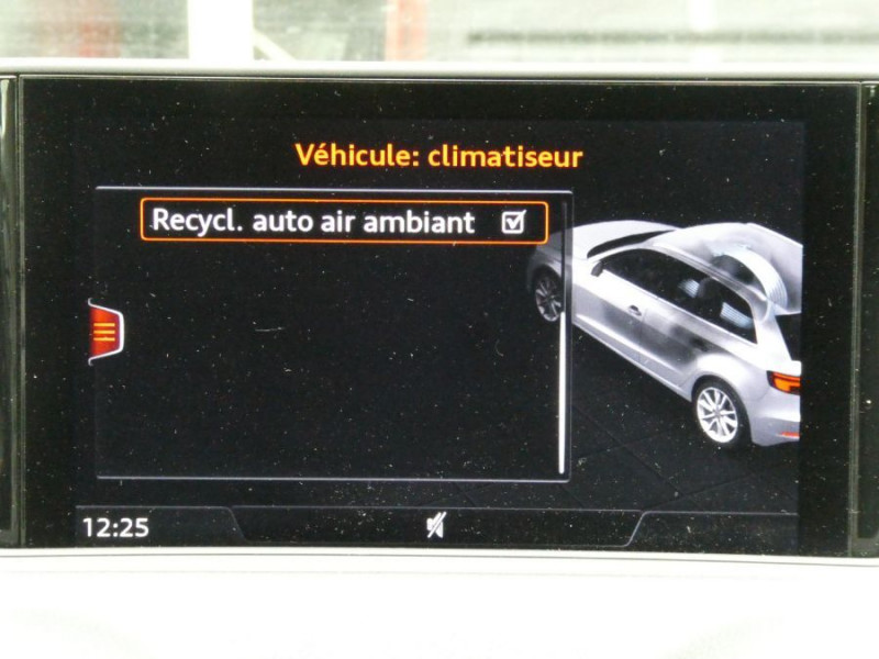 Photo 22 de l'offre de AUDI A3 SPORTBACK 35 TFSI 150 S tronic Pack S LINE Ext. JA18 Key Less à 26900€ chez Mérignac auto