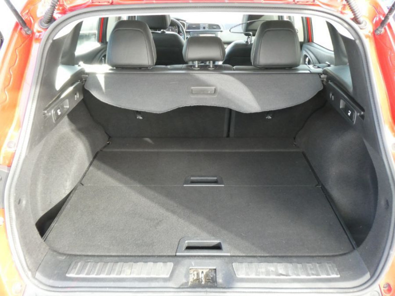 Photo 17 de l'offre de RENAULT KADJAR 1.6 DCI 130 BVM6 4WD INTENS TOIT Pano Attel. à 15450€ chez Mérignac auto