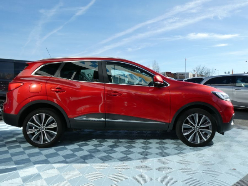 Photo 40 de l'offre de RENAULT KADJAR 1.6 DCI 130 BVM6 4WD INTENS TOIT Pano Attel. à 15450€ chez Mérignac auto