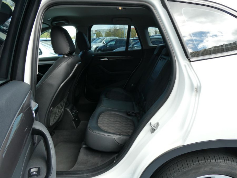 Photo 15 de l'offre de BMW X1 (F48) SDRIVE 18DA 150 BVA8 X LINE Camera Hayon EL. à 26450€ chez Mérignac auto