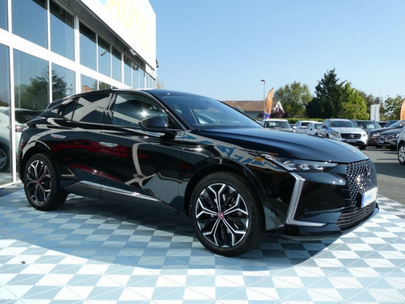 Photo 2 de l'offre de DS DS4 1.6 PureTech 225 EAT8 RIVOLI CUIR JA19 DS Night Vision à 40900€ chez Mérignac auto