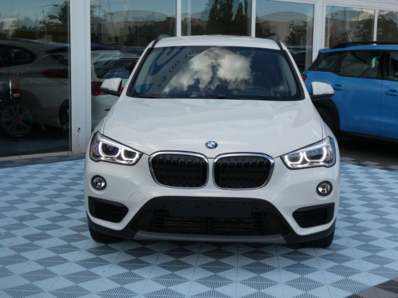 Bmw X1 (F48) SDRIVE 18iA 150 BVA7 LOUNGE GPS Camera LED Privacy Glass RER Volant M Hayon élec. ESSENCE BLANC ALPINE Occasion à vendre