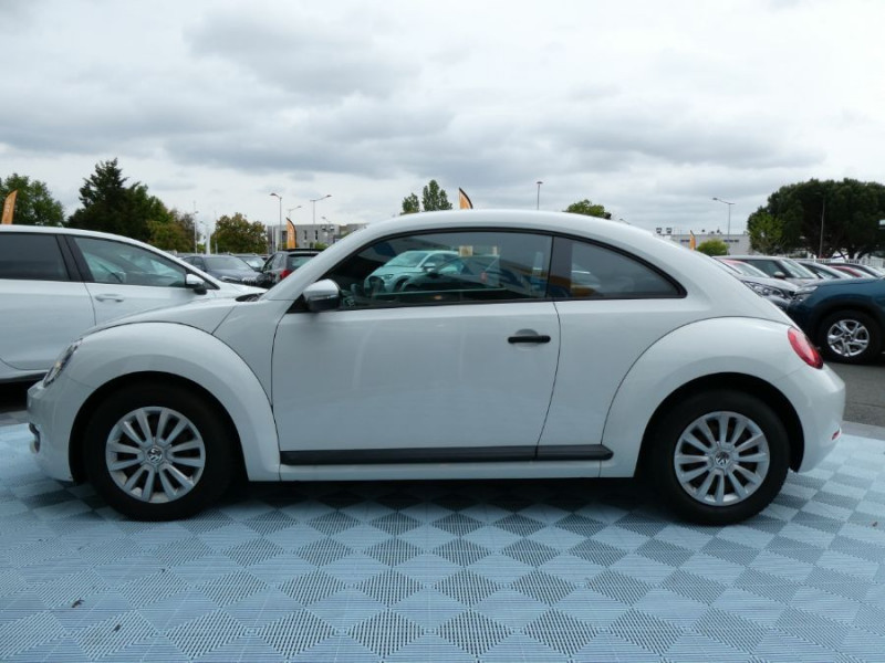 Photo 24 de l'offre de VOLKSWAGEN COCCINELLE 1.2 TSI 105 BVM6 CLIM Régul à 13750€ chez Mérignac auto