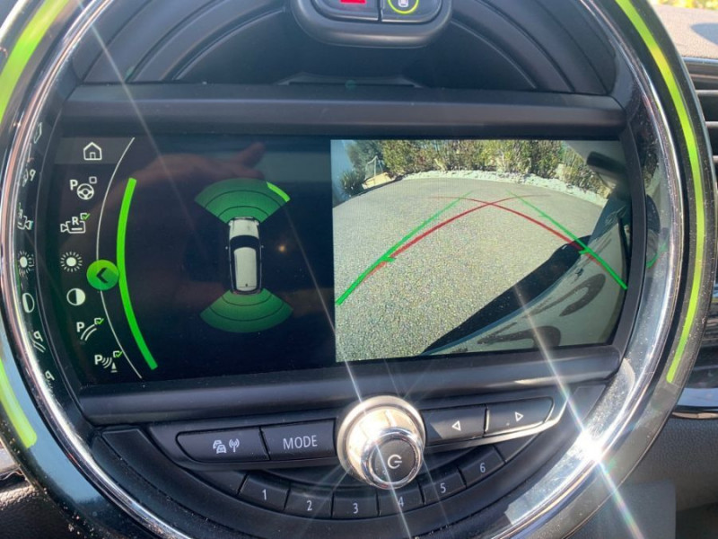Photo 7 de l'offre de MINI CLUBMAN III 2.0 COOPER S 192 BVA7 COOPER TOE Camera Hifi JA18 Options... à 23950€ chez Mérignac auto
