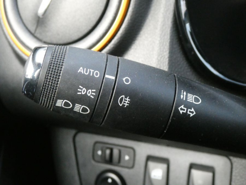 Photo 25 de l'offre de DACIA SPRING CONFORT PLUS ACHAT INTEGRAL GPS Camera 1ère Main à 16450€ chez Mérignac auto