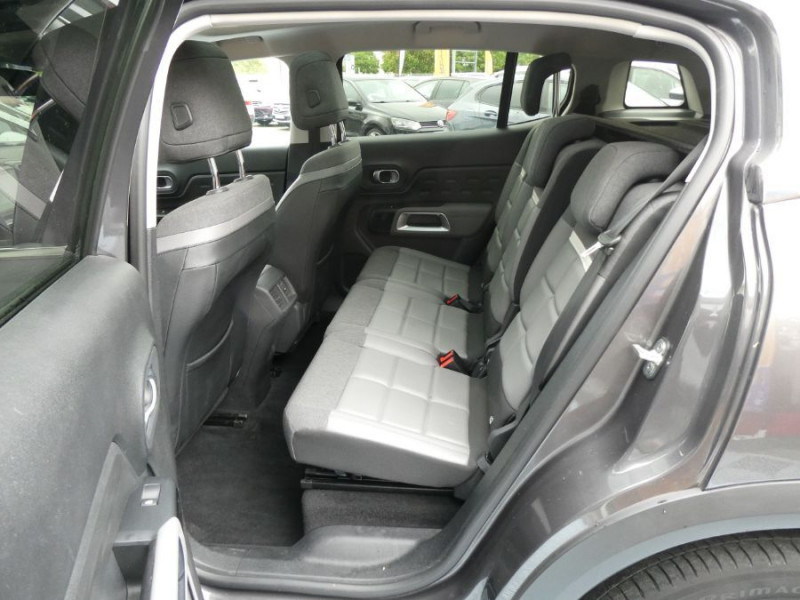 Photo 18 de l'offre de CITROEN C5 AIRCROSS 1.6 Puretech 180 EAT8 SHINE TOE Hayon EL. Camera 360° JA19 à 29450€ chez Mérignac auto