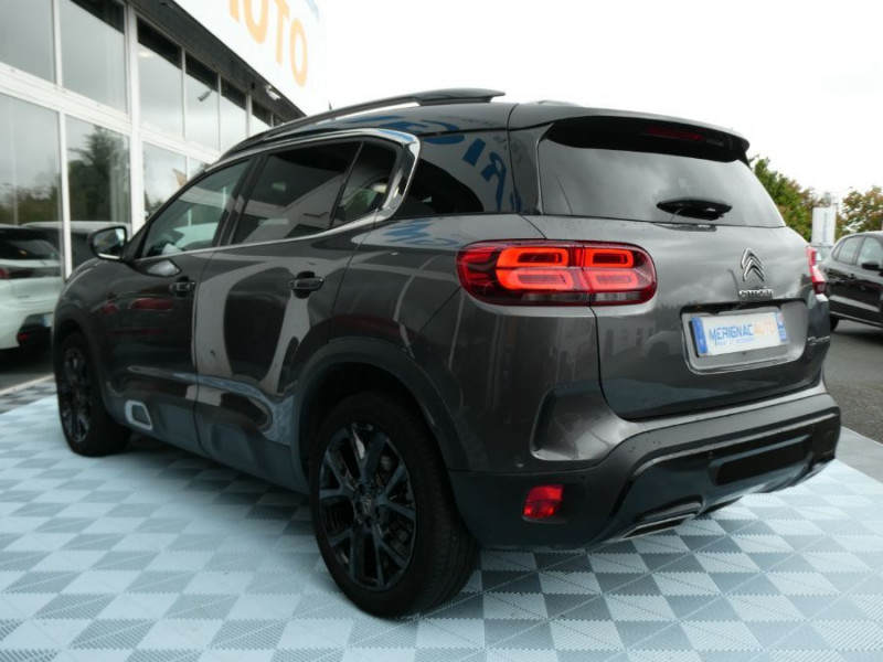 Photo 11 de l'offre de CITROEN C5 AIRCROSS 1.6 Puretech 180 EAT8 SHINE TOE Hayon EL. Camera 360° JA19 à 29450€ chez Mérignac auto