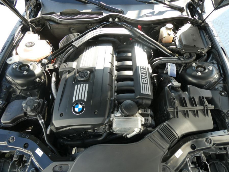 Photo 26 de l'offre de BMW Z4 ROADSTER SDRIVE 23IA 204 "6 Cylindres" CUIR à 24950€ chez Mérignac auto