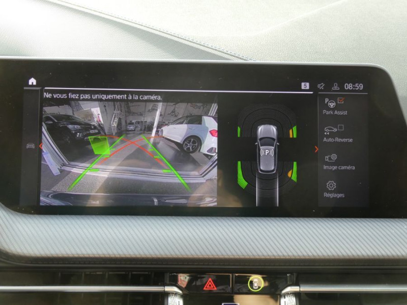 Photo 16 de l'offre de BMW SERIE 1 (F40) 118DA 150 BVA8 M SPORT Cockpit GPS Pro. Privacy Glass Gtie 02/24 à 32890€ chez Mérignac auto