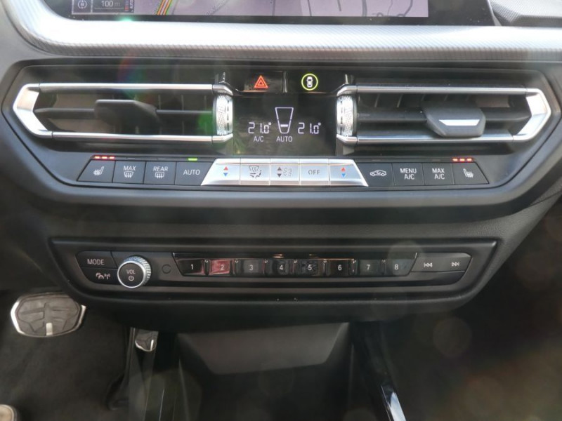 Photo 24 de l'offre de BMW SERIE 1 (F40) 118DA 150 BVA8 M SPORT Cockpit GPS Pro. Privacy Glass Gtie 02/24 à 32890€ chez Mérignac auto