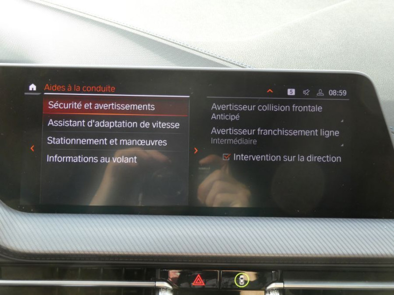 Photo 15 de l'offre de BMW SERIE 1 (F40) 118DA 150 BVA8 M SPORT Cockpit GPS Pro. Privacy Glass Gtie 02/24 à 32890€ chez Mérignac auto