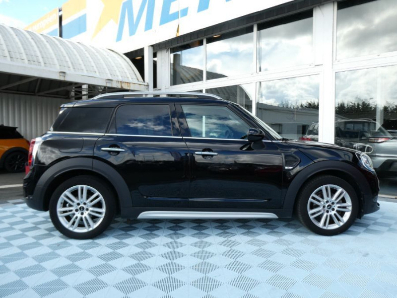 Photo 48 de l'offre de MINI COUNTRYMAN (F60) 1.5i 136 BVA COOPER Camera TOIT Ouvrant Hayon EL. Hifi ... à 25690€ chez Mérignac auto
