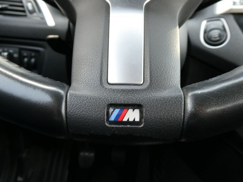 Photo 30 de l'offre de BMW SERIE 1 (F20) 118i 136 BVM6 PACK GPS JA17 Radars Volant M à 19980€ chez Mérignac auto