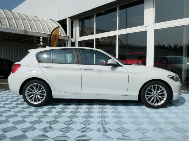 Photo 8 de l'offre de BMW SERIE 1 (F20) 118i 136 BVM6 PACK GPS JA17 Radars Volant M à 19980€ chez Mérignac auto