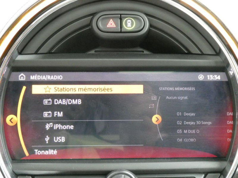 Photo 24 de l'offre de MINI COUNTRYMAN (F60) HYBRID ELECT. ALL4 224cv BVA6 COOPER SE TOE Camera HUD JA18 à 28450€ chez Mérignac auto