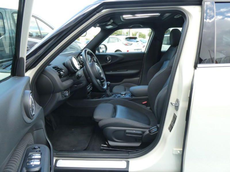Photo 12 de l'offre de MINI CLUBMAN III 1.5 136 BVM6 COOPER TOE Gd GPS CarPlay Key Less à 19450€ chez Mérignac auto