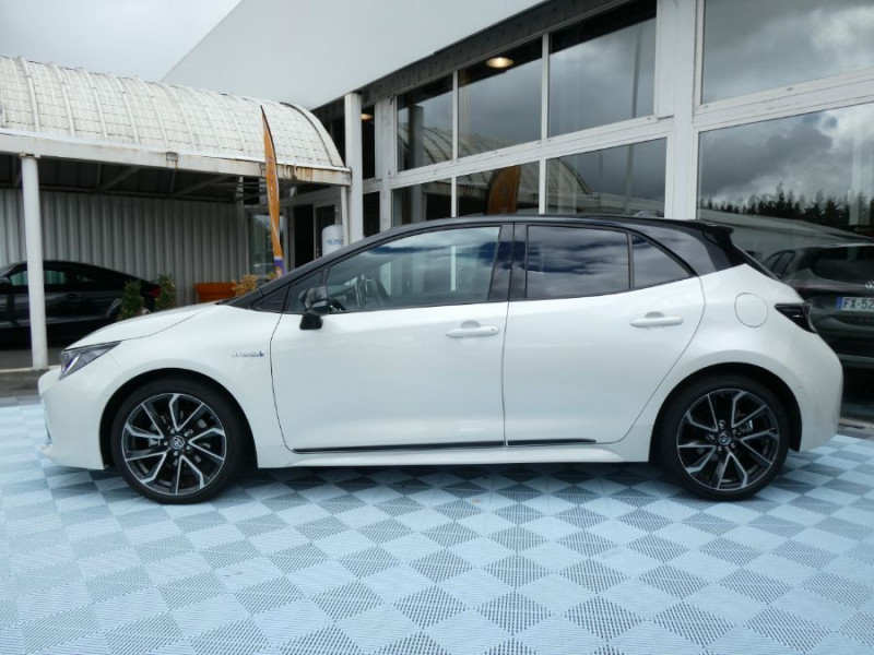 Photo 13 de l'offre de TOYOTA COROLLA XII 1.8 HYBRIDE 122H COLLECTION Ph.2 JA18 Camera 1ère Main à 28450€ chez Mérignac auto