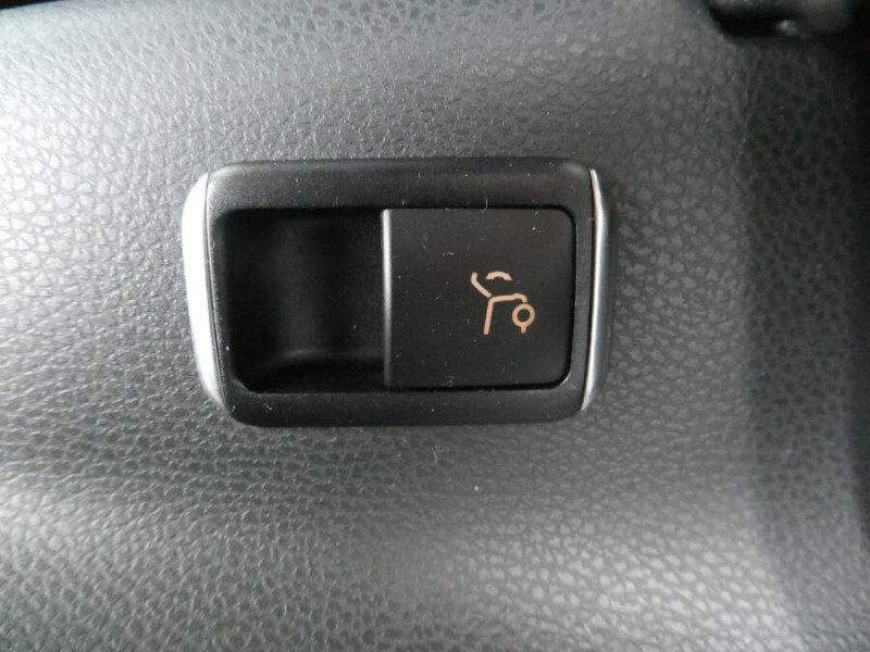 Photo 36 de l'offre de MERCEDES-BENZ GLA (2) 180 BVM6 INSPIRATION GPS Camera CarPlay LED Hayon EL. à 24950€ chez Mérignac auto