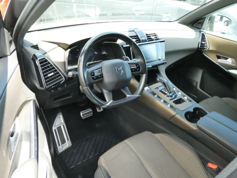 Photo 5 de l'offre de DS DS7 CROSSBACK 1.6 PureTech 225 EAT8 SO CHIC TOIT Ouvrant Full LED Attel. à 31450€ chez Mérignac auto
