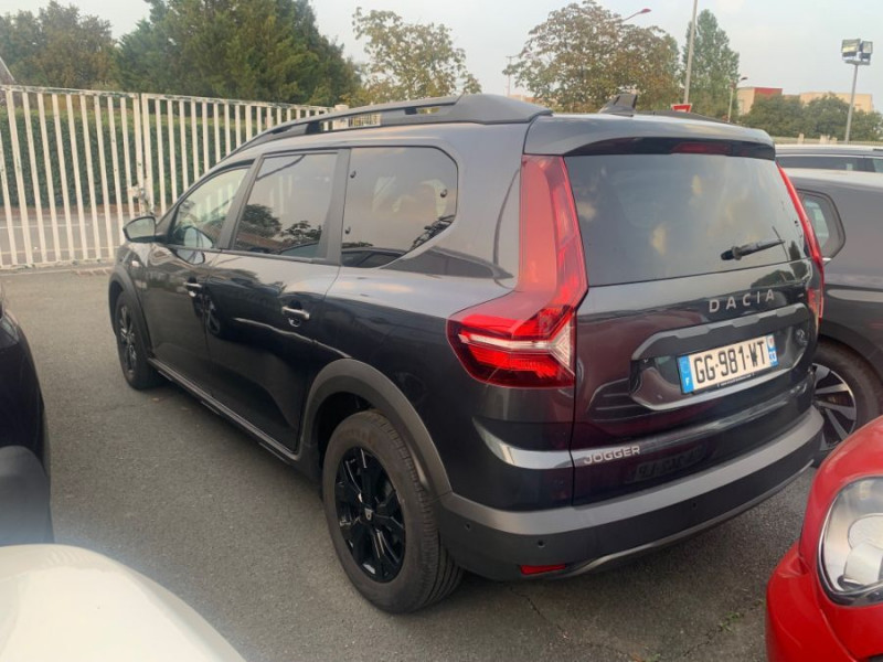 Photo 3 de l'offre de DACIA JOGGER 1.0 TCE 110 BVM6 EXTREME+ 7PL Camera CarPlay Attel. 1ère Main à 20990€ chez Mérignac auto