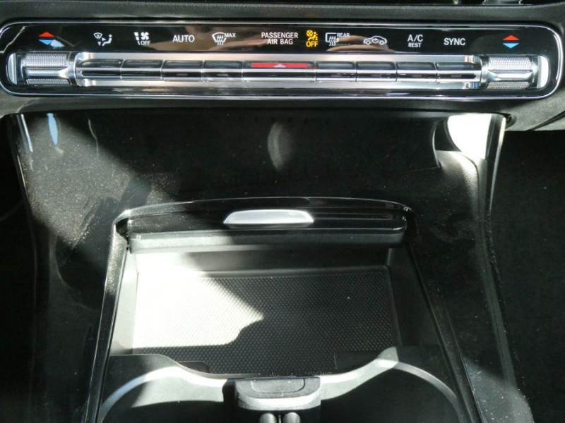 Photo 32 de l'offre de MERCEDES-BENZ CLASSE A IV 180 D 7G-DCT PROGRESSIVE LINE Toit Ouvrant Grand GPS Camera JA17 à 25450€ chez Mérignac auto
