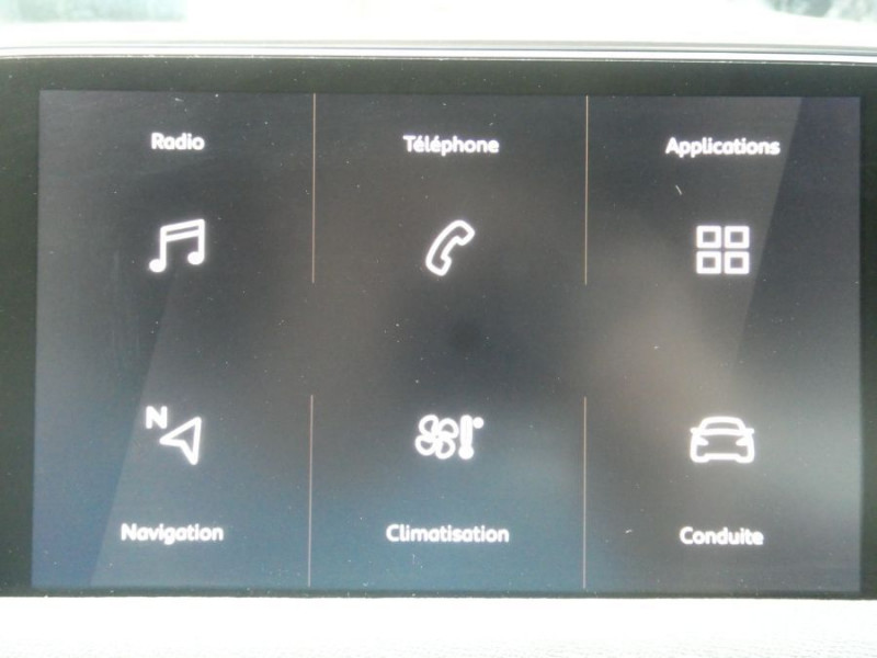 Photo 17 de l'offre de PEUGEOT 3008 II 1.2 PureTech 130 EAT8 GT LINE Camera CarPlay SC à 24450€ chez Mérignac auto
