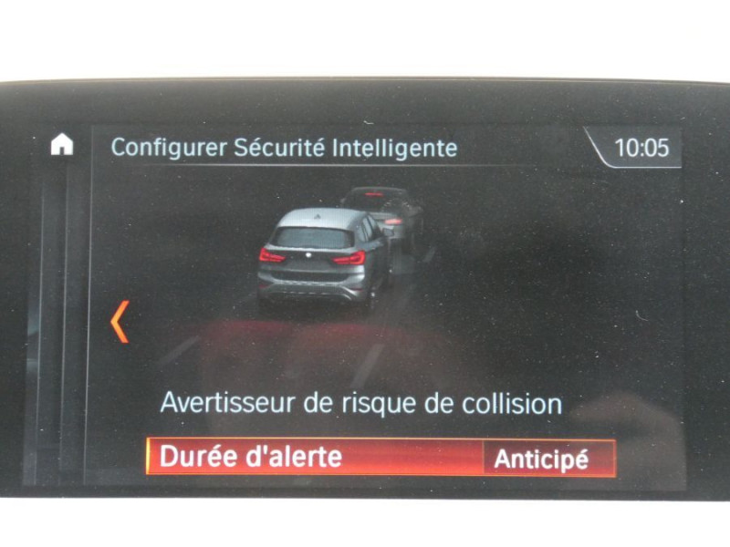 Photo 21 de l'offre de BMW X1 (F48) SDRIVE 18DA 150 BVA8 LOUNGE GPS LED CarPlay Privacy Glass Hayon élec. à 26950€ chez Mérignac auto