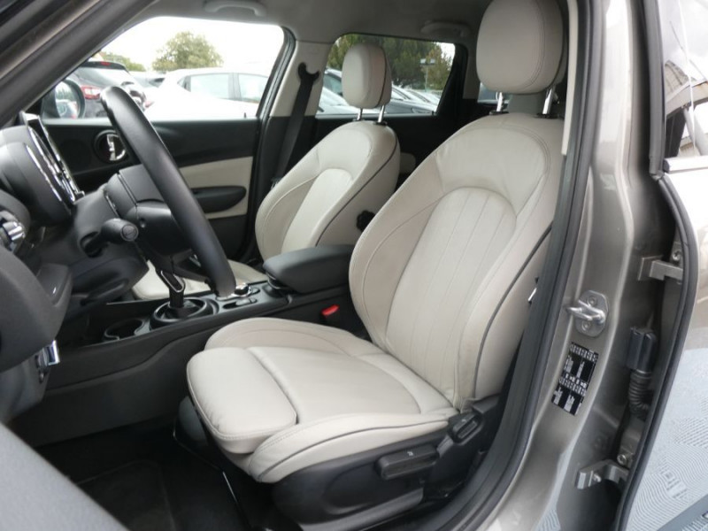 Photo 5 de l'offre de MINI CLUBMAN III 1.5 136 BVA COOPER CUIR GPS Camera CarPlay Key Less 1ère Main à 23890€ chez Mérignac auto