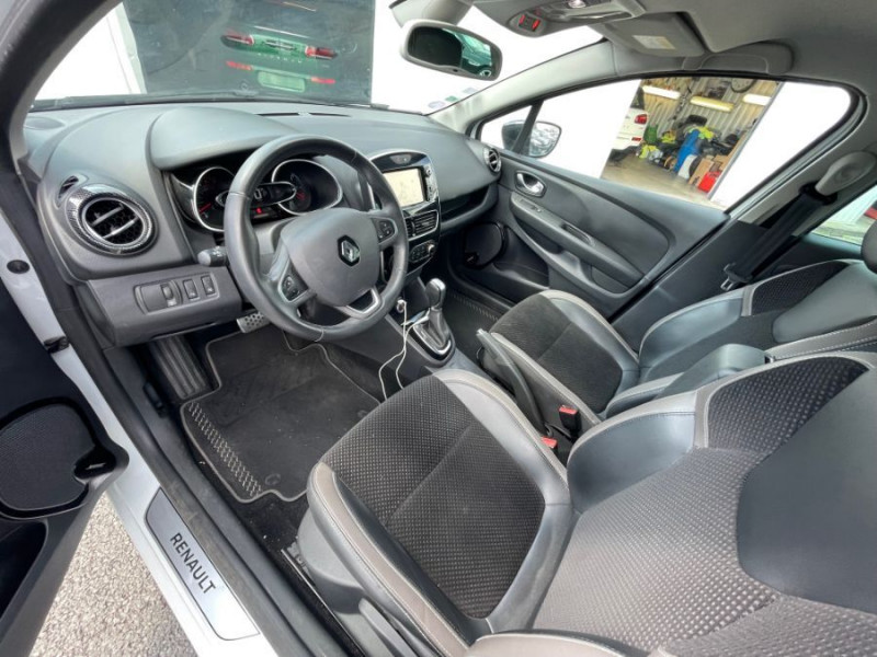 Photo 4 de l'offre de RENAULT CLIO IV 1.2 TCE 120 EDC EDITION ONE Camera BOSE LED JA17 à 12750€ chez Mérignac auto