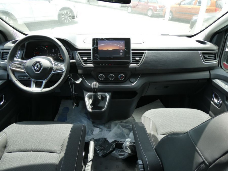 Photo 9 de l'offre de RENAULT TRAFIC VAN ANTILOPE VAN Aménagé FLEX5 2.0 DCi 150 EDC Ph.3 L1 GD CFT à 65450€ chez Mérignac auto