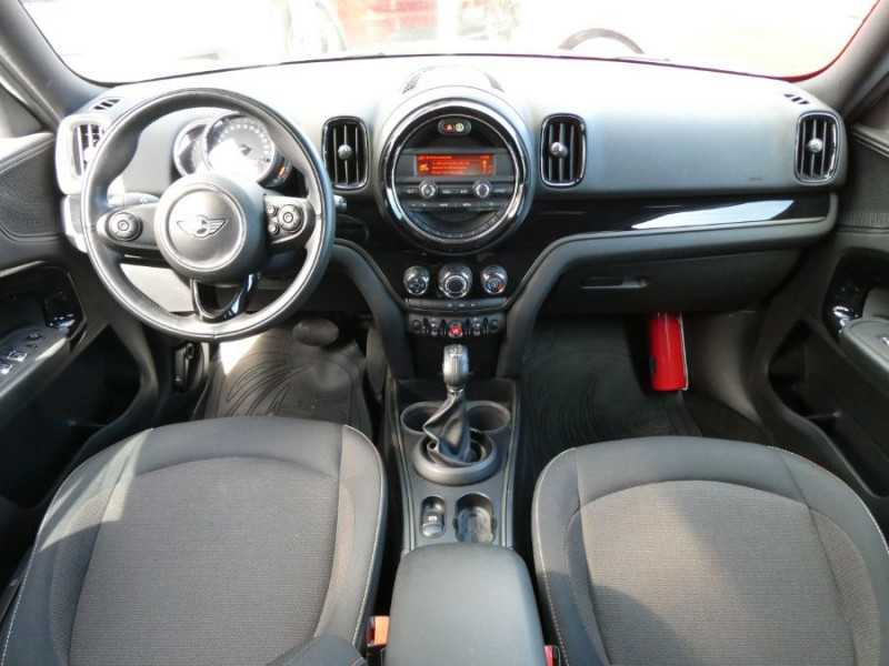 Photo 13 de l'offre de MINI COUNTRYMAN (F60) 1.5i 136 BVA COOPER Privacy Glass 1ère Main à 22450€ chez Mérignac auto