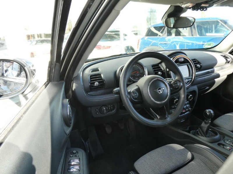 Photo 17 de l'offre de MINI CLUBMAN III 1.5 136 BVM6 COOPER GPS LED KeyLess JA17 1ère Main à 21450€ chez Mérignac auto
