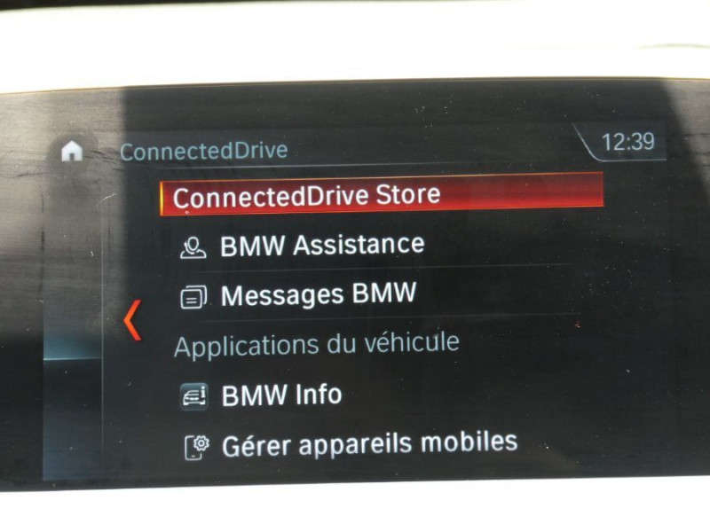 Photo 22 de l'offre de BMW X1 (F48) SDRIVE 18iA 140 BVA7 LOUNGE GPS Camera LED Privacy Glass RER Volant M Hayon élec. à 26950€ chez Mérignac auto