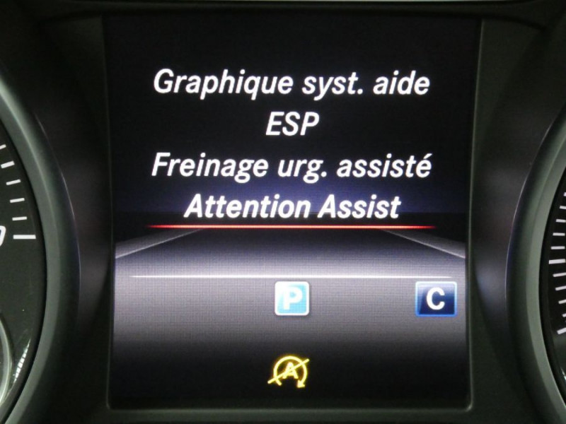 Photo 25 de l'offre de MERCEDES-BENZ GLA (2) 180 BVM6 INSPIRATION GPS Camera CarPlay LED Hayon EL. à 24950€ chez Mérignac auto