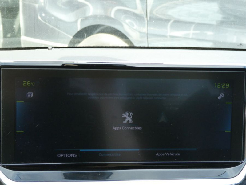 Photo 8 de l'offre de PEUGEOT 208 II ELECTRIQUE 136 GT TOIT Pano à 24450€ chez Mérignac auto
