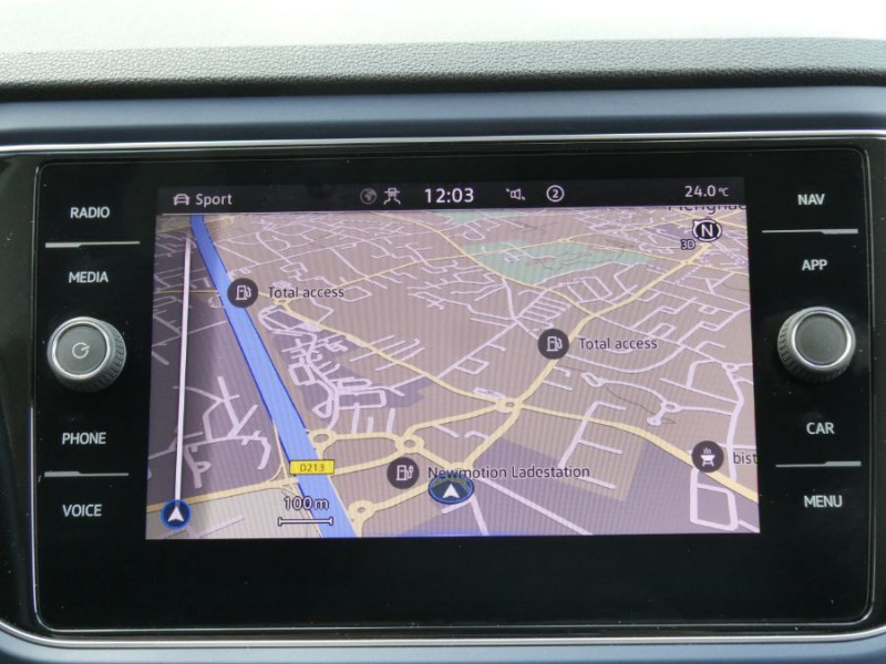 Photo 6 de l'offre de VOLKSWAGEN T-ROC 2.0 TDI 116 BV6 UNITED GPS ACC Key Less Hayon EL. à 26450€ chez Mérignac auto