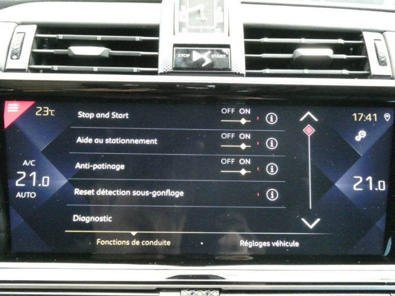 Photo 21 de l'offre de DS DS7 CROSSBACK 2.0 BlueHDi 180 EAT8 PACK CUIR RIVOLI BRM Camera à 28450€ chez Mérignac auto