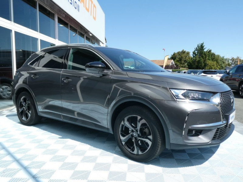 Photo 2 de l'offre de DS DS7 CROSSBACK 1.6 PureTech 225 EAT8 SO CHIC TOIT Ouvrant Full LED Attel. à 31450€ chez Mérignac auto