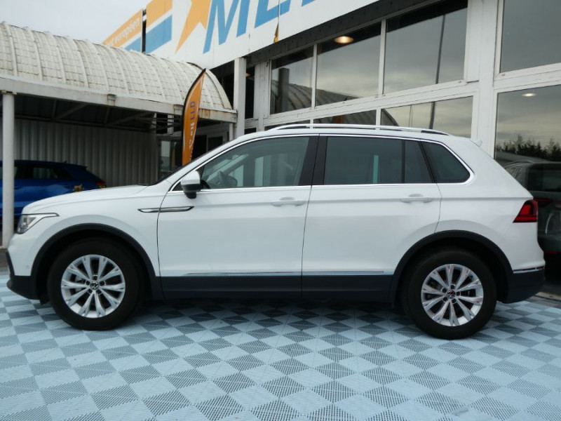 Photo 12 de l'offre de VOLKSWAGEN TIGUAN II (2) 1.5 TSI 130 BVM6 ADVANCE CarPlay ACC Radars à 29490€ chez Mérignac auto