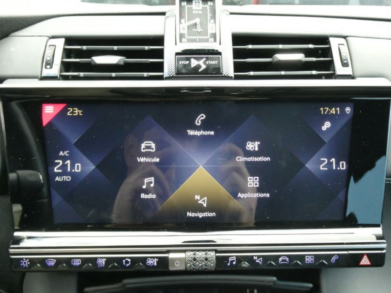 Photo 20 de l'offre de DS DS7 CROSSBACK 2.0 BlueHDi 180 EAT8 PACK CUIR RIVOLI BRM Camera à 28450€ chez Mérignac auto