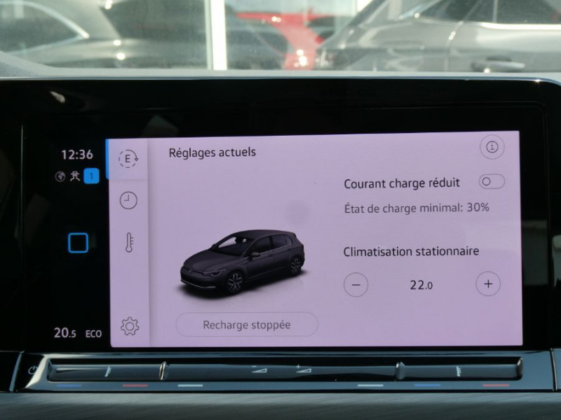Photo 35 de l'offre de VOLKSWAGEN GOLF VIII 1.4 HYBRID 204 STYLE GPS Camera Privacy Glass ACC LED+ 1ère Main à 29450€ chez Mérignac auto