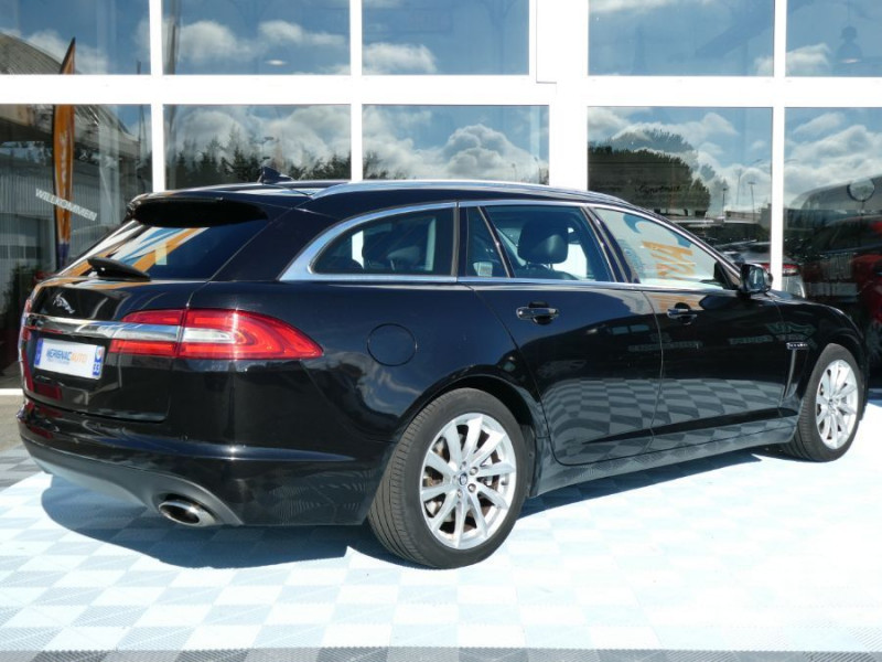 Photo 12 de l'offre de JAGUAR XF SPORTBRAKE (2) 2.2 D 200 BVA8 LUXE PREMIUM Cam. Hayon EL. à 17950€ chez Mérignac auto