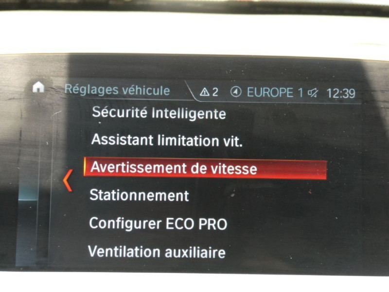 Photo 23 de l'offre de BMW X1 (F48) SDRIVE 18iA 140 BVA7 LOUNGE GPS Camera LED Privacy Glass RER Volant M Hayon élec.. à 24950€ chez Mérignac auto